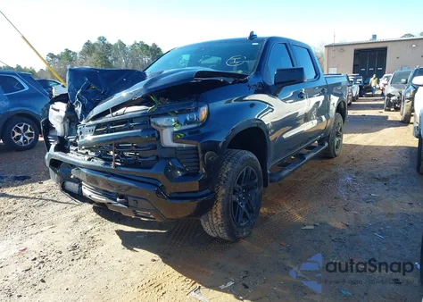 2025 Chevrolet Silverado 1500 4Wd Short Bed Lt Trail Boss z USA, uszkodzony, nr VIN 3GCUKFE89SG247416